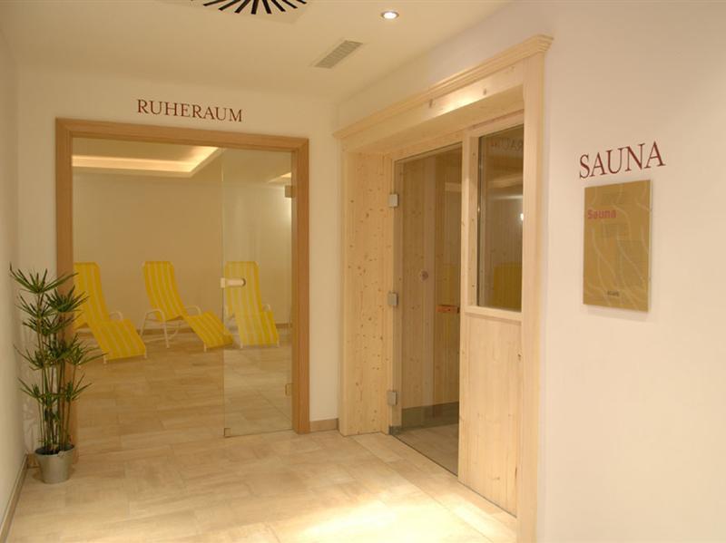 Hotel Braeuwirt Кирхберг ин Тирол Екстериор снимка