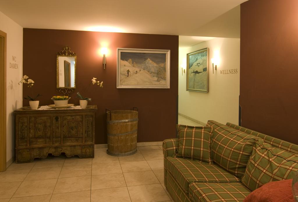 Hotel Braeuwirt Кирхберг ин Тирол Екстериор снимка